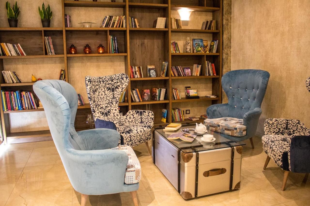 Отель Hotel Golden Tulip Varna Варна-18