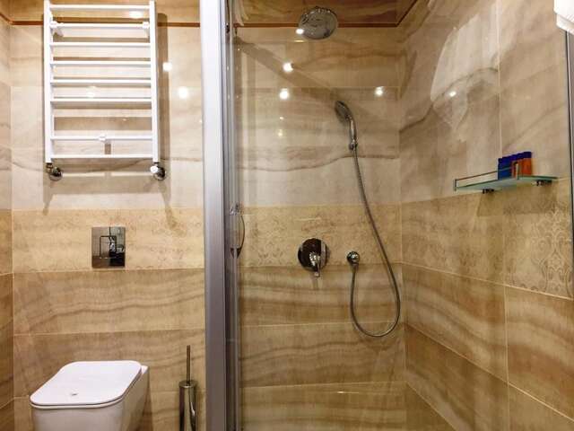 Отель Hotel Golden Tulip Varna Варна-21