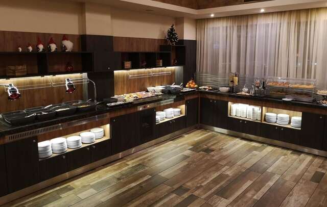 Отель Hotel Golden Tulip Varna Варна-8